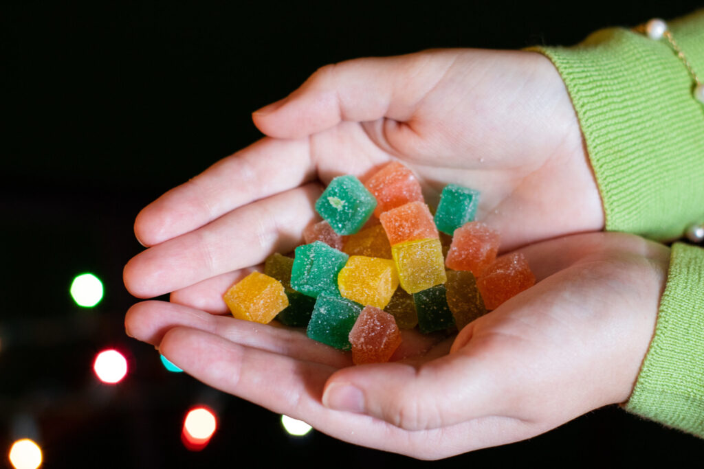 holiday sale grassroots harvest delta 8 thc sale d8 mini gummies cbd bill